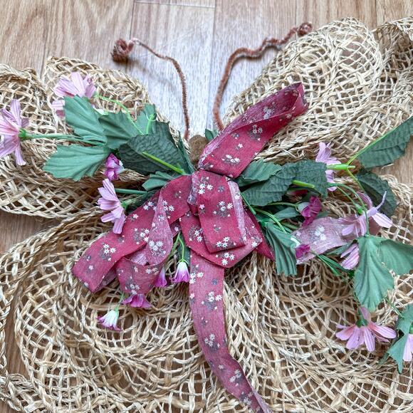 Vintage Woven Straw Butterfly Retro Wall Decor Pink Floral Wall Art - Picture 2 of 3